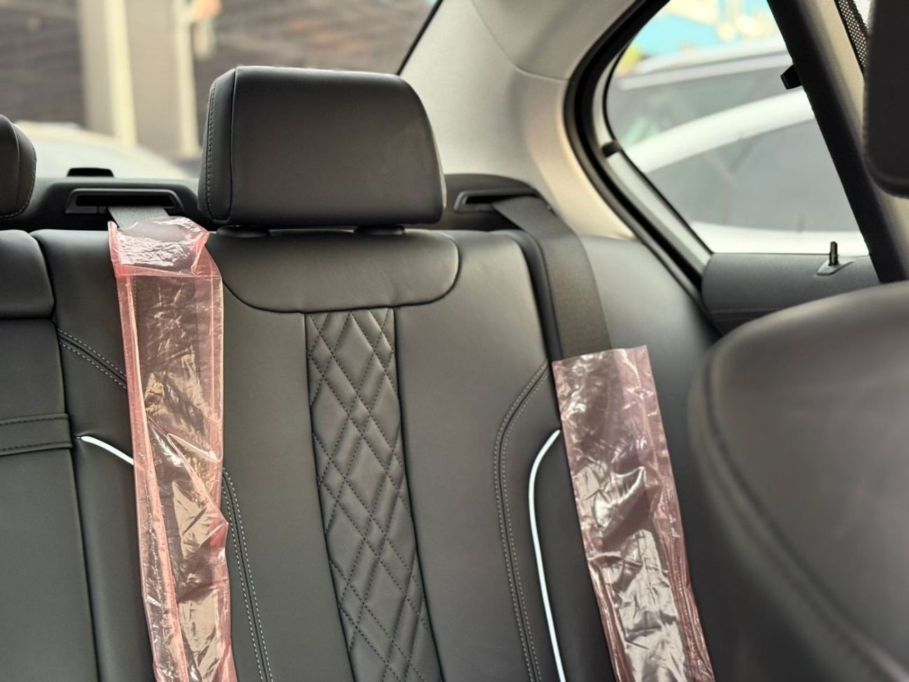 بي أم دبليو 530i Luxury 2.0L