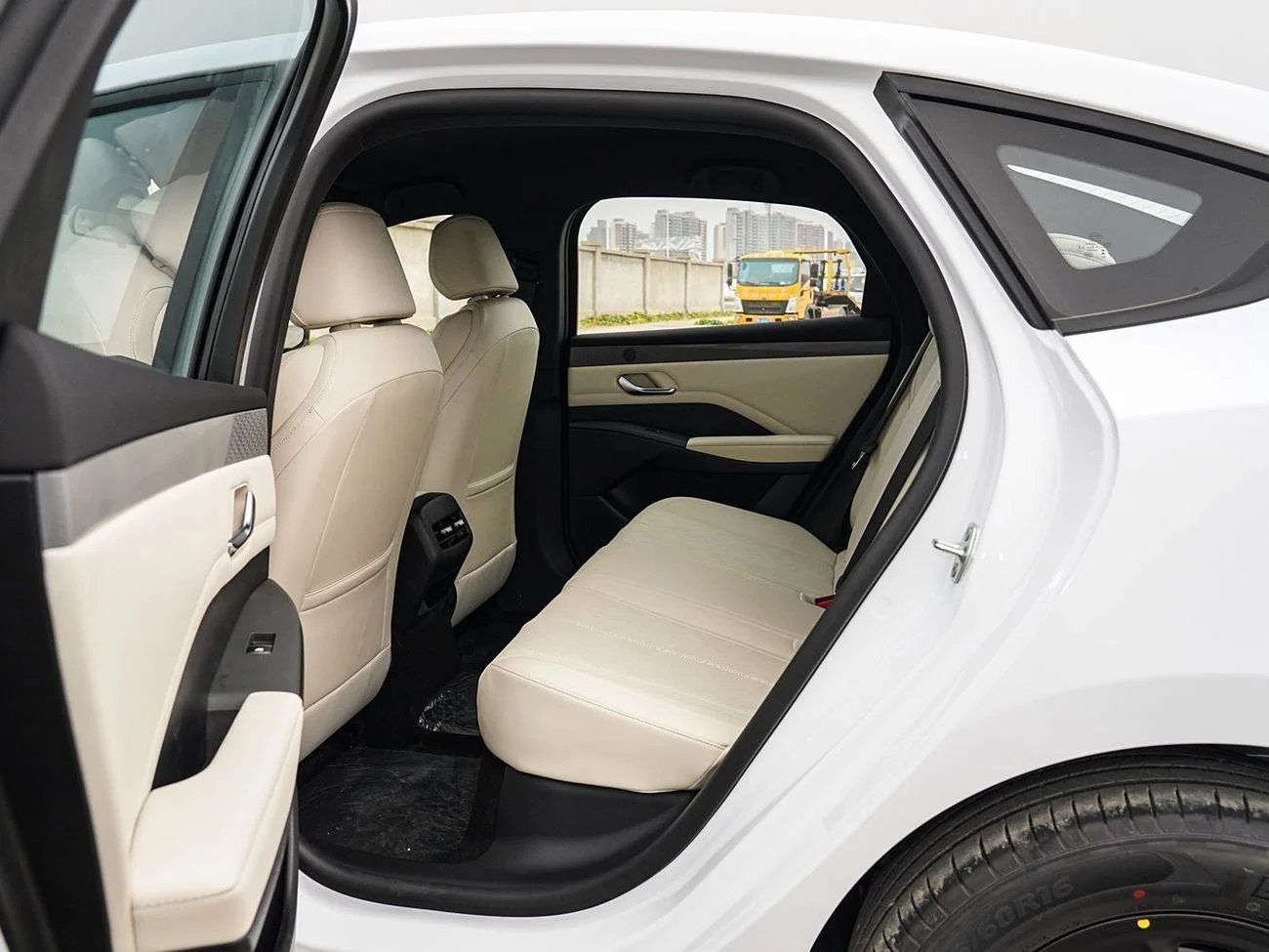 بي واي دي كين بلاس BYD QIN Plus