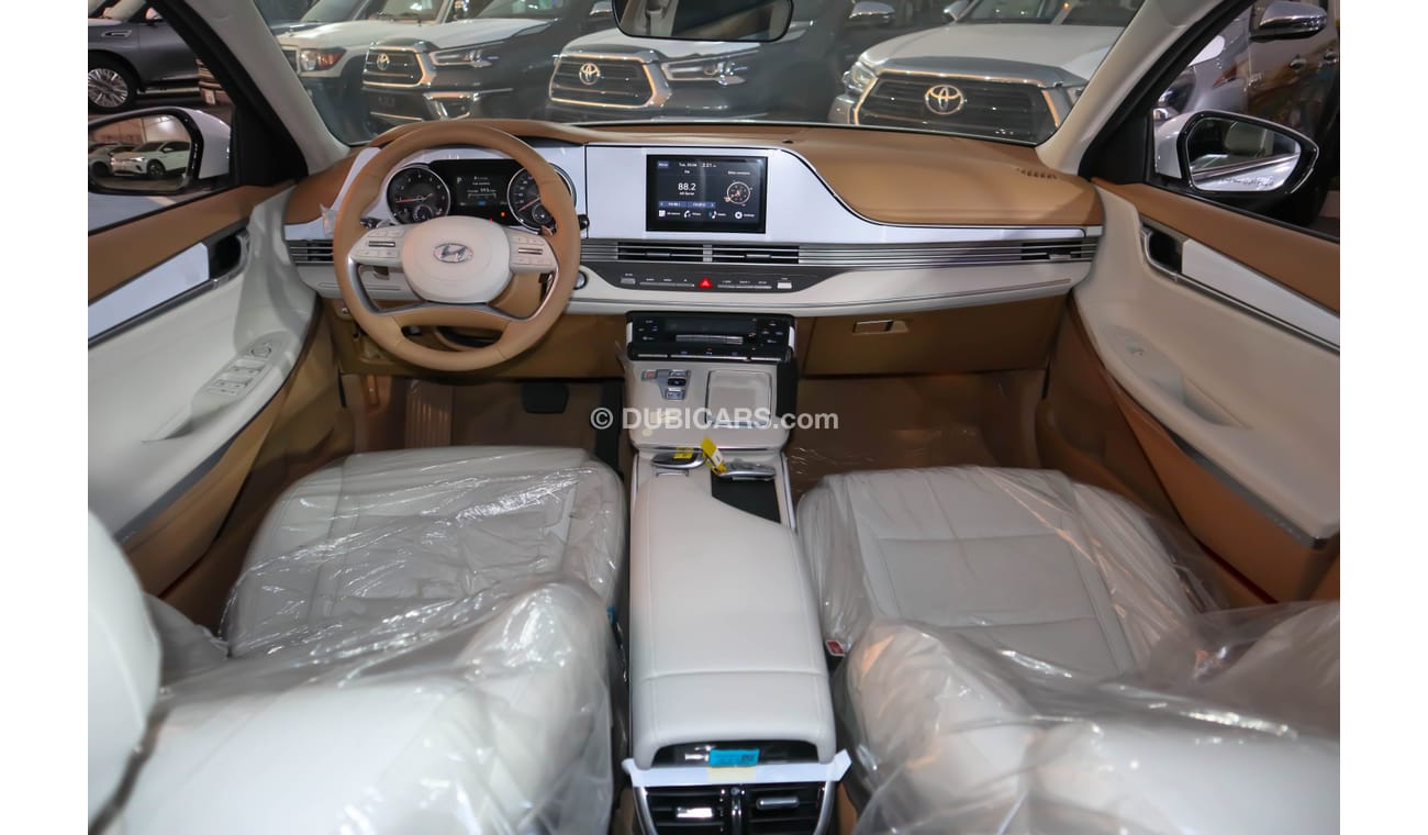 Hyundai Azera Hyundai Azera 3.5L 2023  Engine Capacity (liters) 3.5