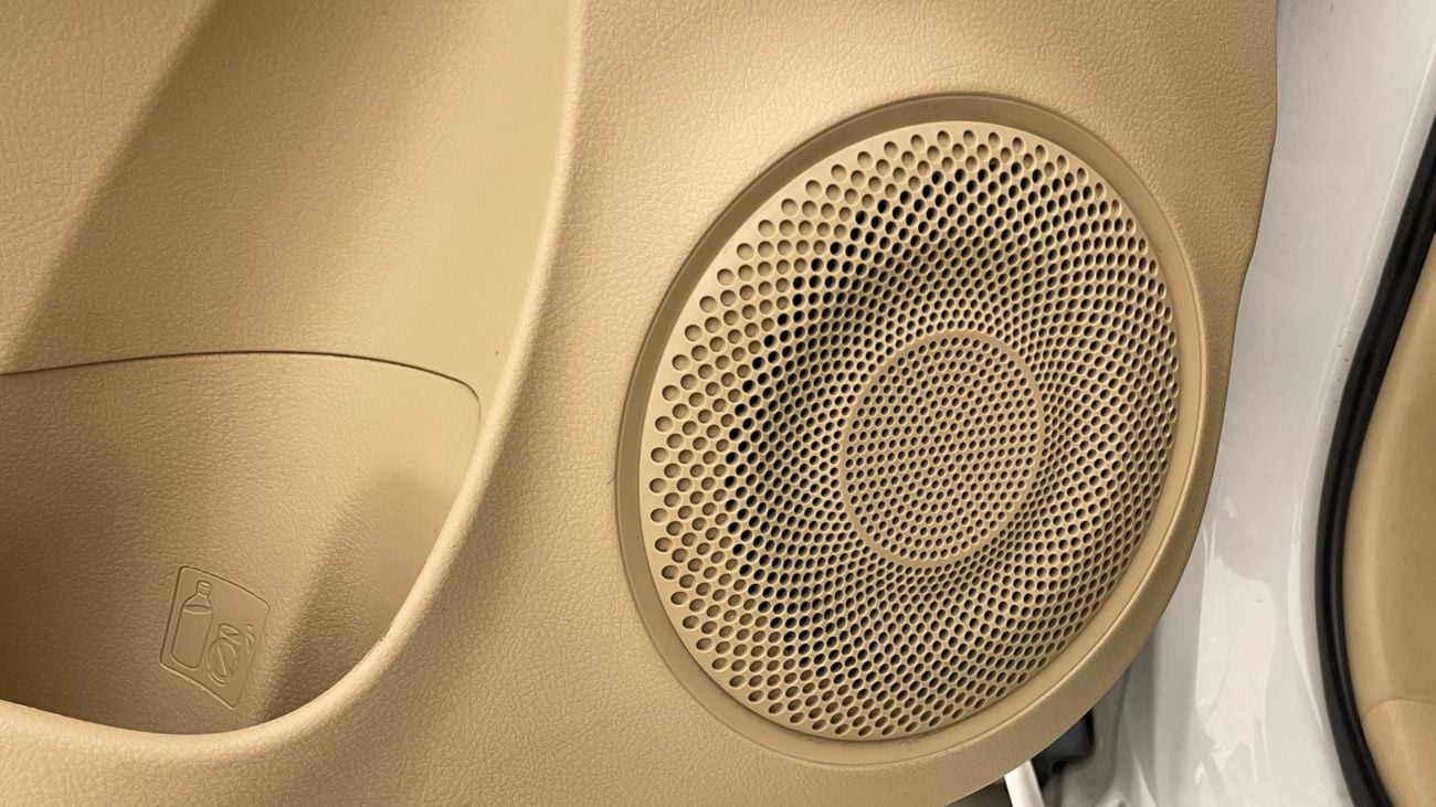 تويوتا يارس SE 1.5 | بدون دفعة مقدمة | اختبار القيادة في المنزل