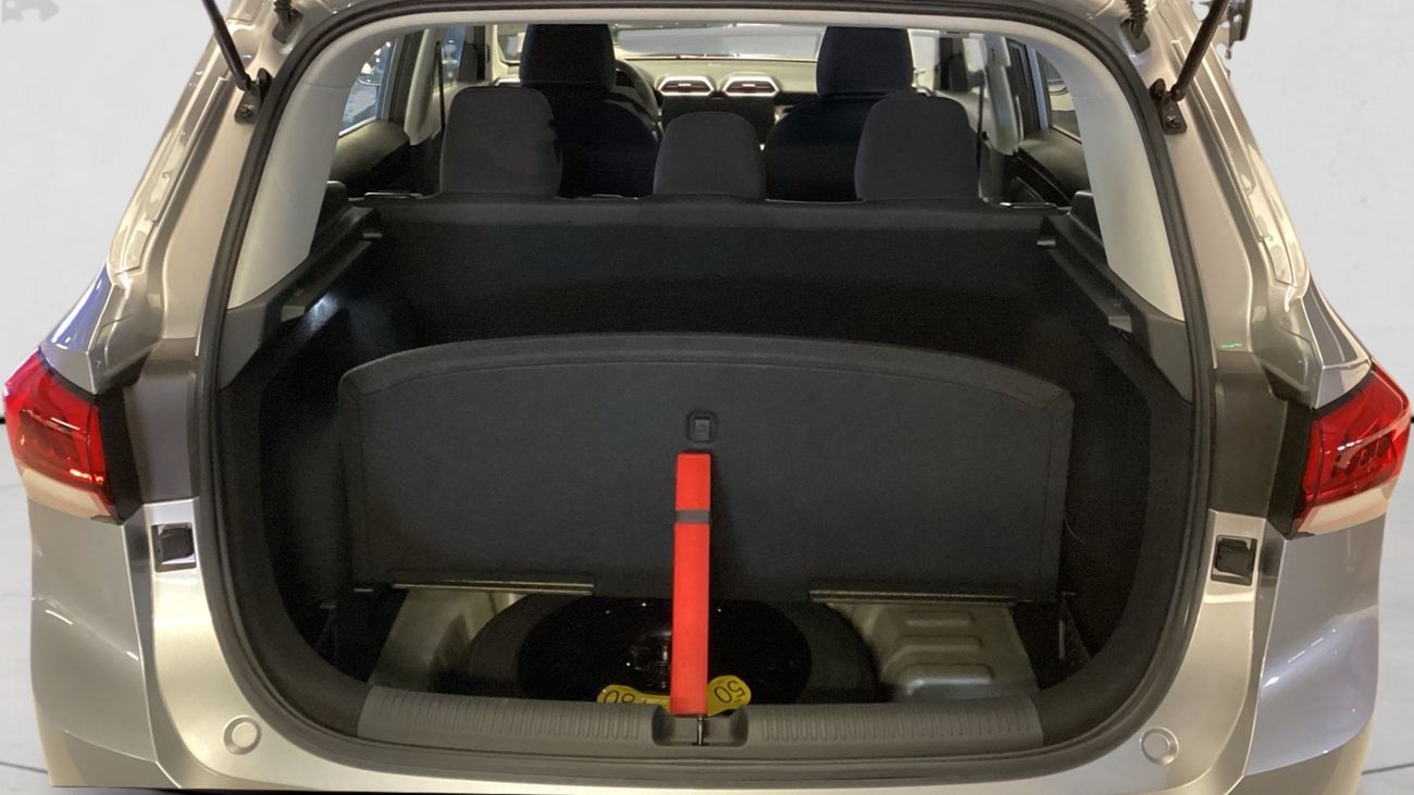 MG ZS Standard | upto AED 20,000 Ramadan Discount | Guaranteed Warranty | 0 Down Payment