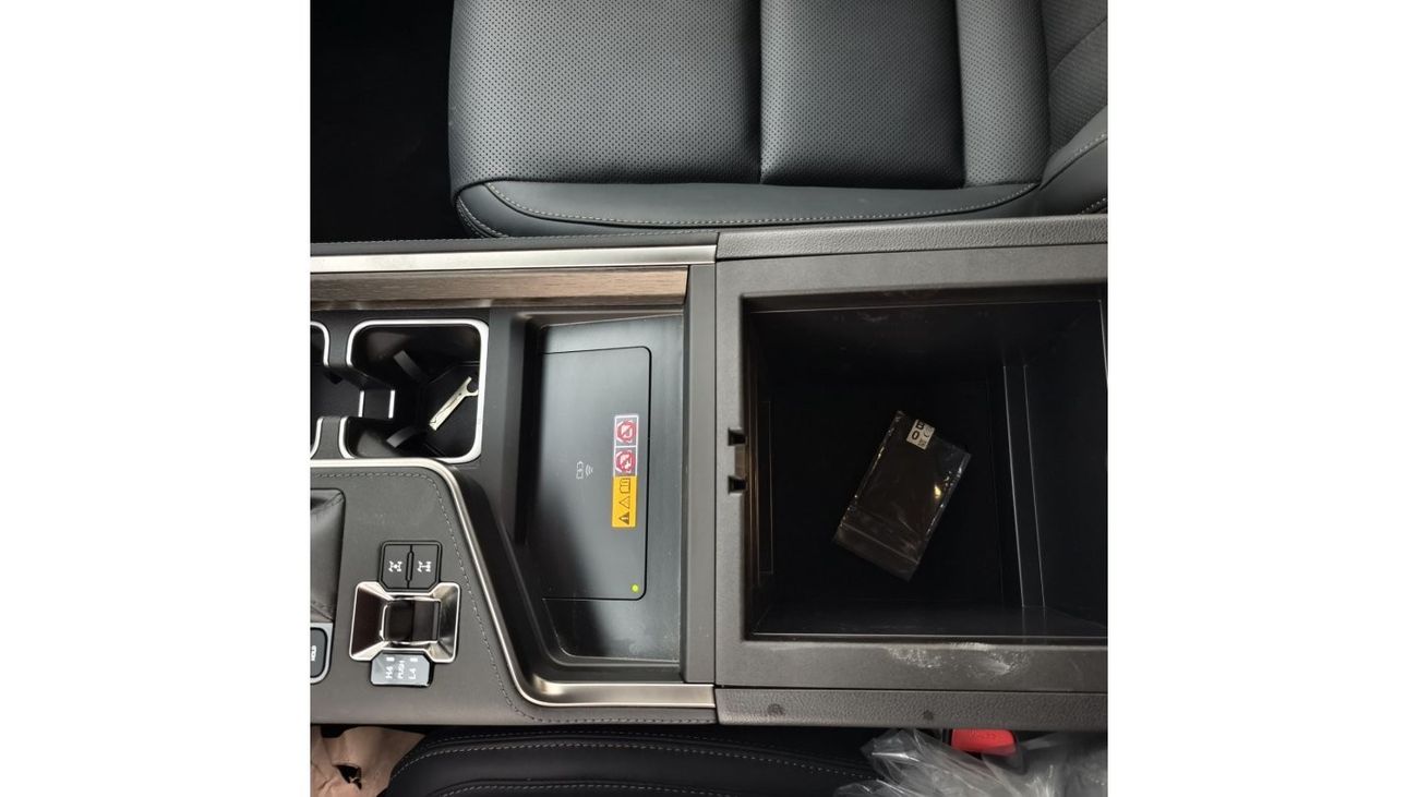 لكزس GX550 2024 Lexus GX550 3.5L Petrol OVERTRAIL European Spec