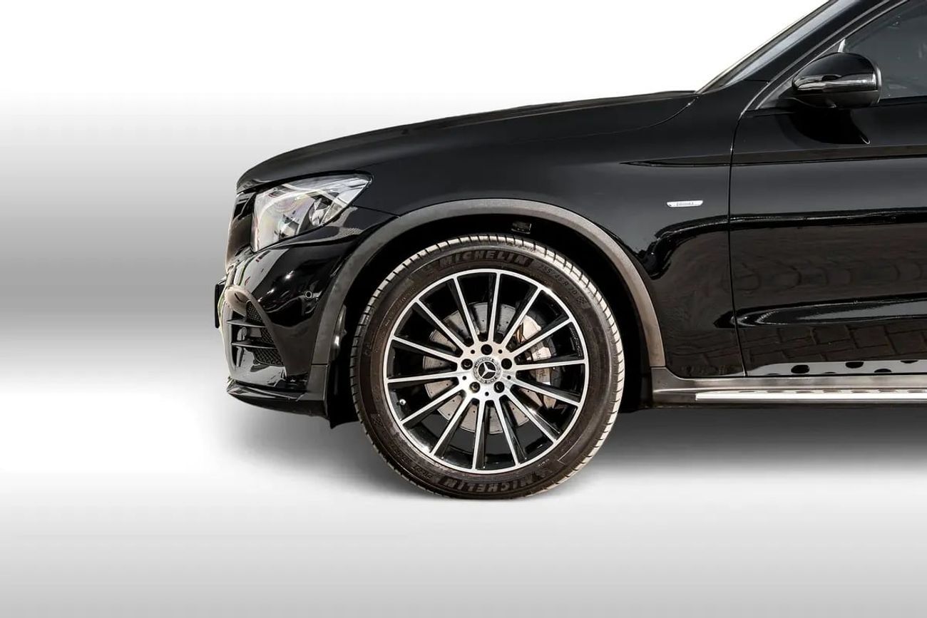 Mercedes-Benz GLC 250 JANUARY SAVINGS | 0% Downpayment | 2,442 P/M | Warranty and Service Package Available