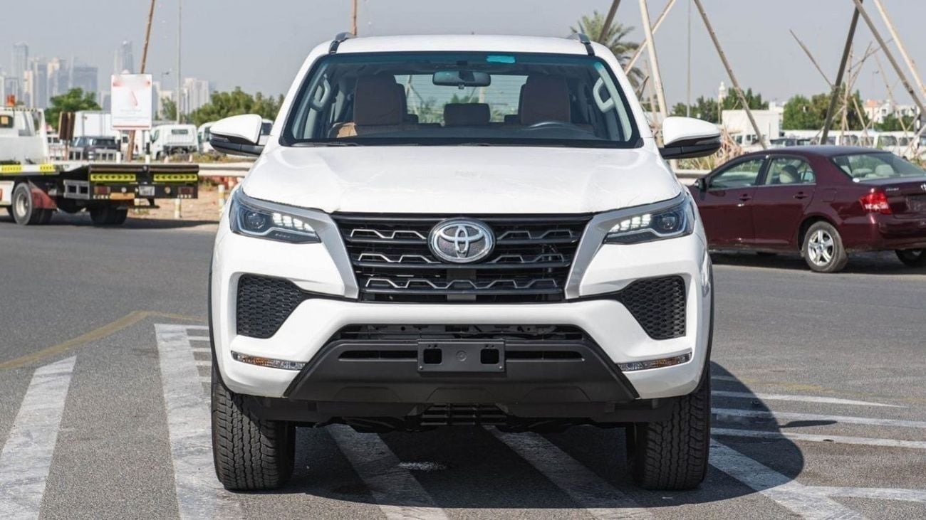 Toyota Fortuner EXR TOYOTA FORTUNER 2.7P 4WD 7SETER 2024