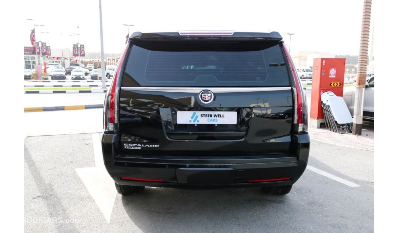 Cadillac Escalade GCC SPECS EXCELLENT CONDITION WITH FULL SERVICE HISTORY