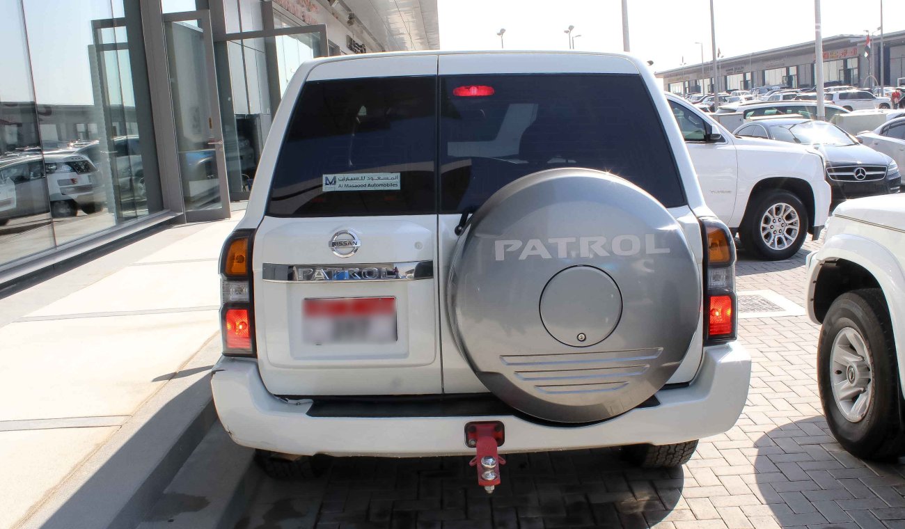 Nissan Patrol Safari