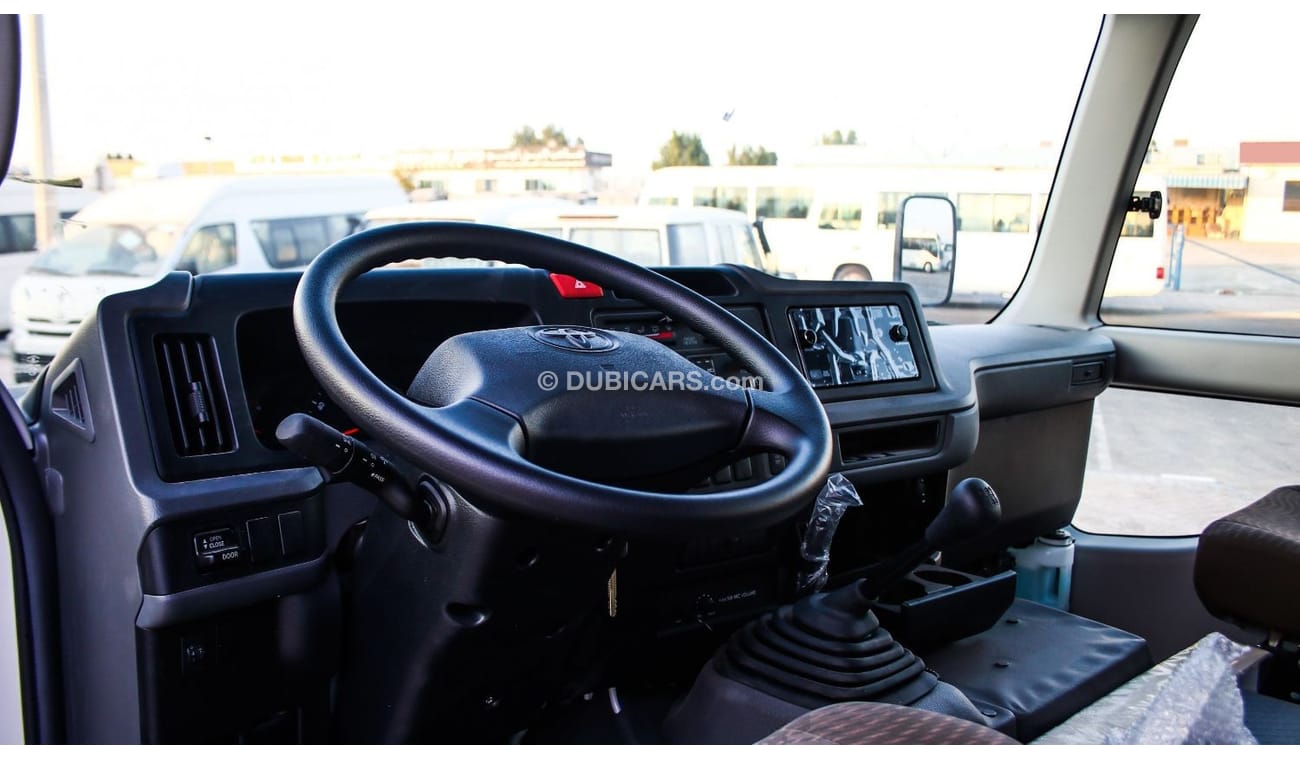 Toyota Coaster TOYOTA COASTER 4.2L MT 2022