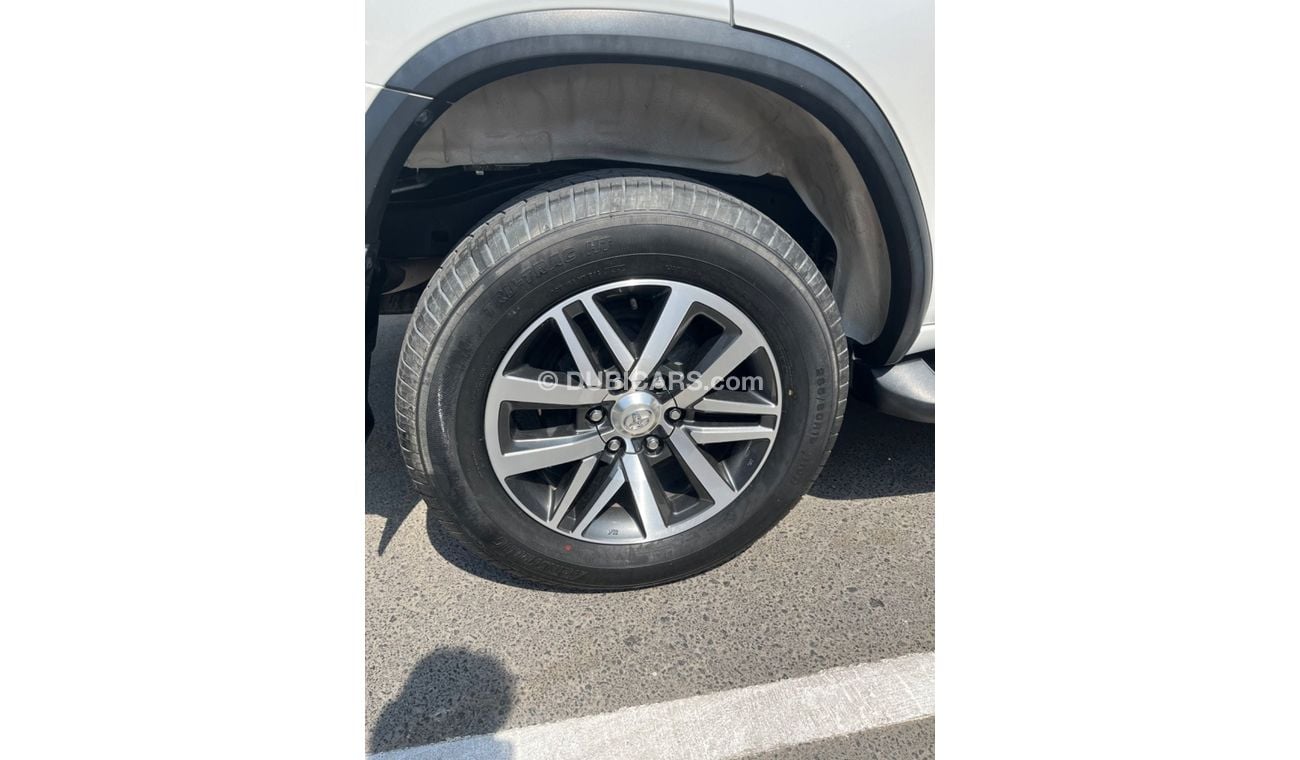 تويوتا فورتونر VXR