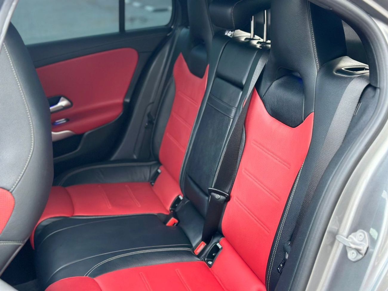 Mercedes-Benz A 45 AMG Premium +