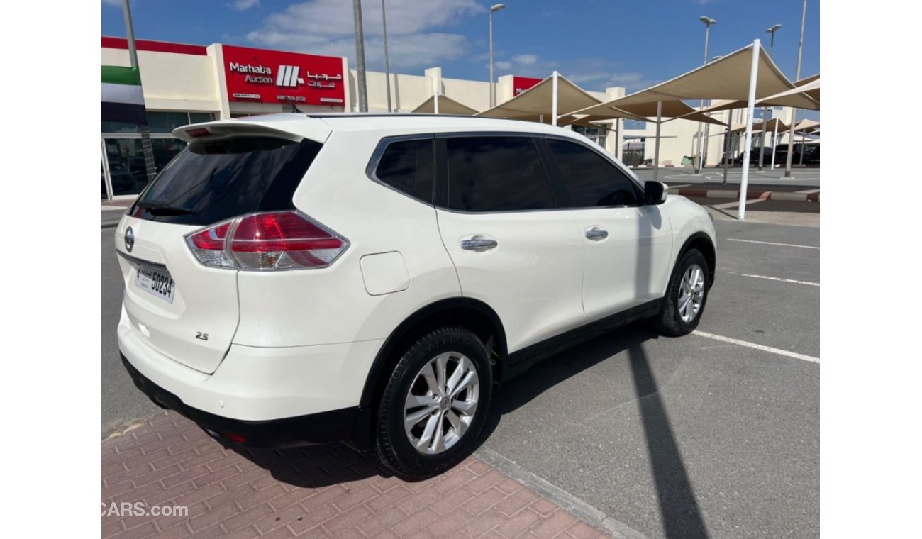 نيسان إكس تريل Very good condition no any issues bay and drive