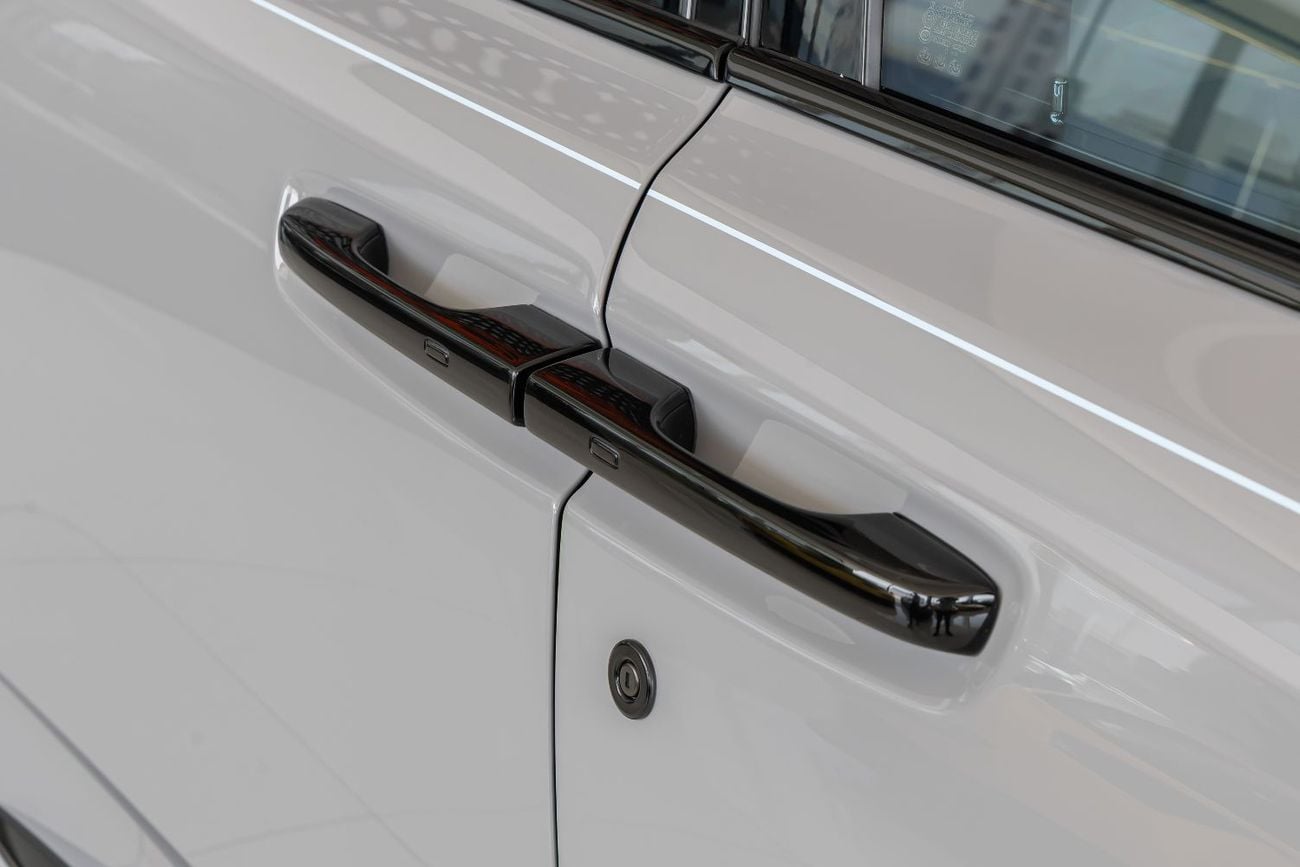 Rolls Royce Cullinan ROLLS-ROYCE CULLINAN | BLACK BADGE | EUROPEAN SPECS | FULL OPTION | BESPOKE SOUND SYSTEM | DEALER WA