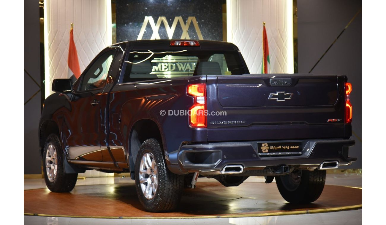 Chevrolet Silverado RST