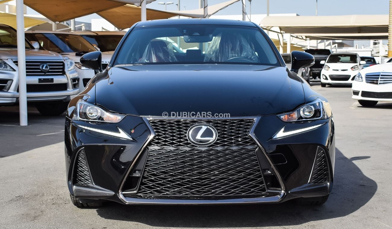 لكزس ISF السعر شامل الضريبه تسهيلات بنكيه الدفعه الاولى بعد ثلاث شهور ضمان مكينه ولكير من المعرض