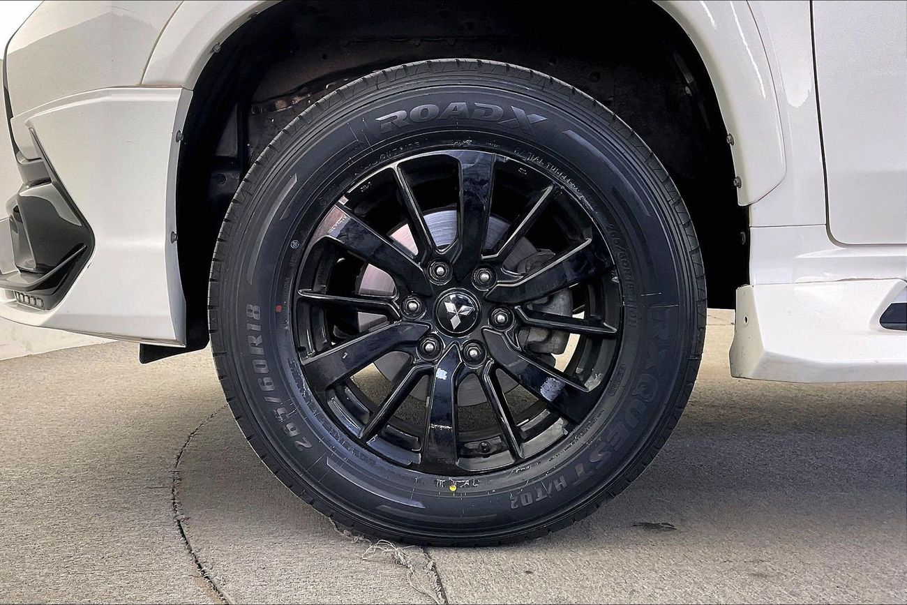 ميتسوبيشي مونتيرو سبورت Signature Edition | شامل الضمان | 0 ﺪﻔﻋﺓ ﺃﻮﻟﻯ