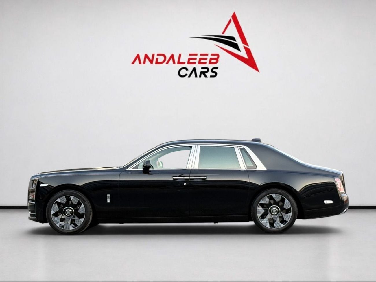 Rolls Royce Phantom EWB 2029 WARRANTY & SERVICE | ROLLS-ROYCE PHANTOM | 6.75L V12 | 0% DOWN PAYMENT