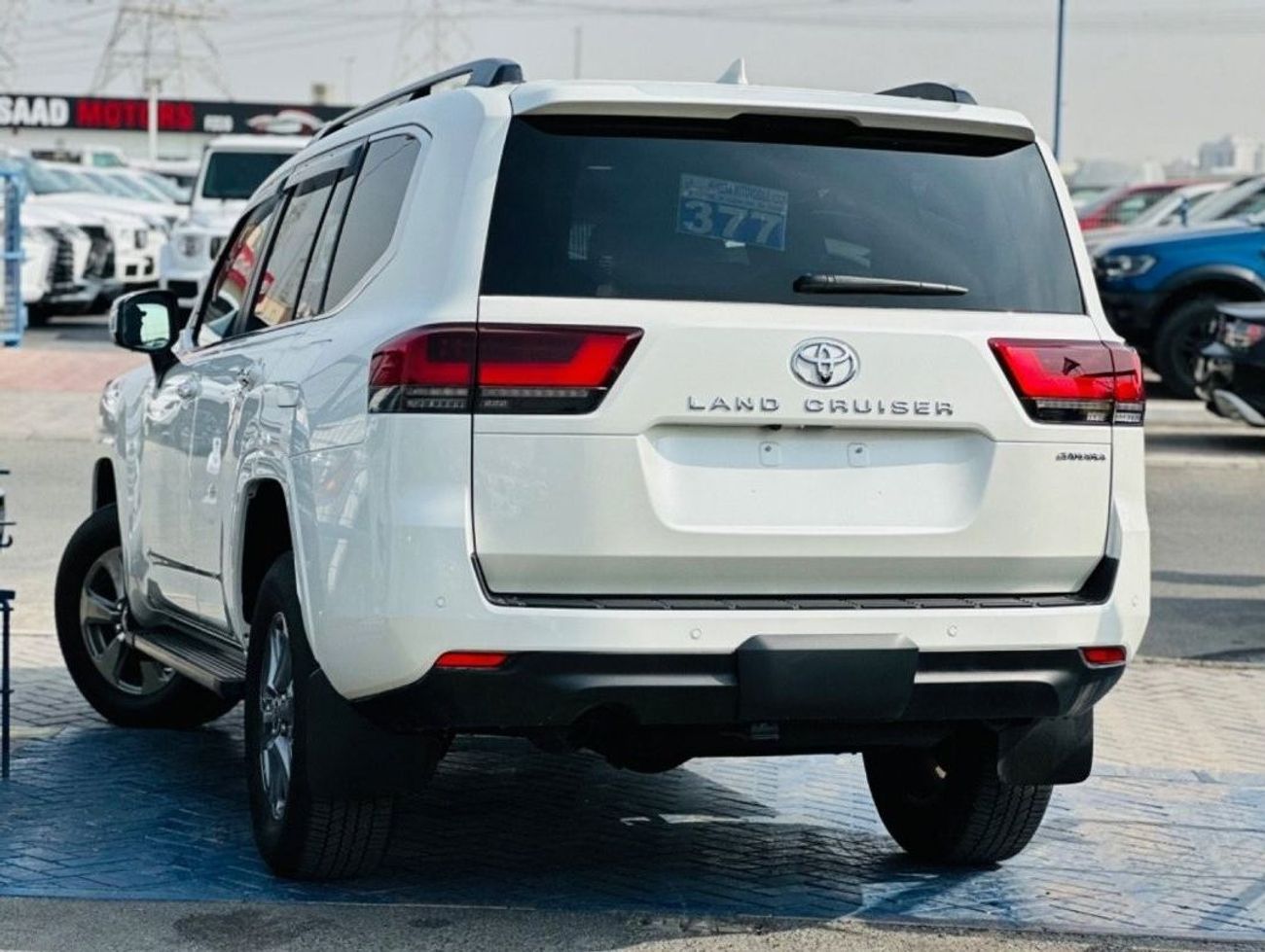 Toyota Land Cruiser Lc 300 sahara top of the range