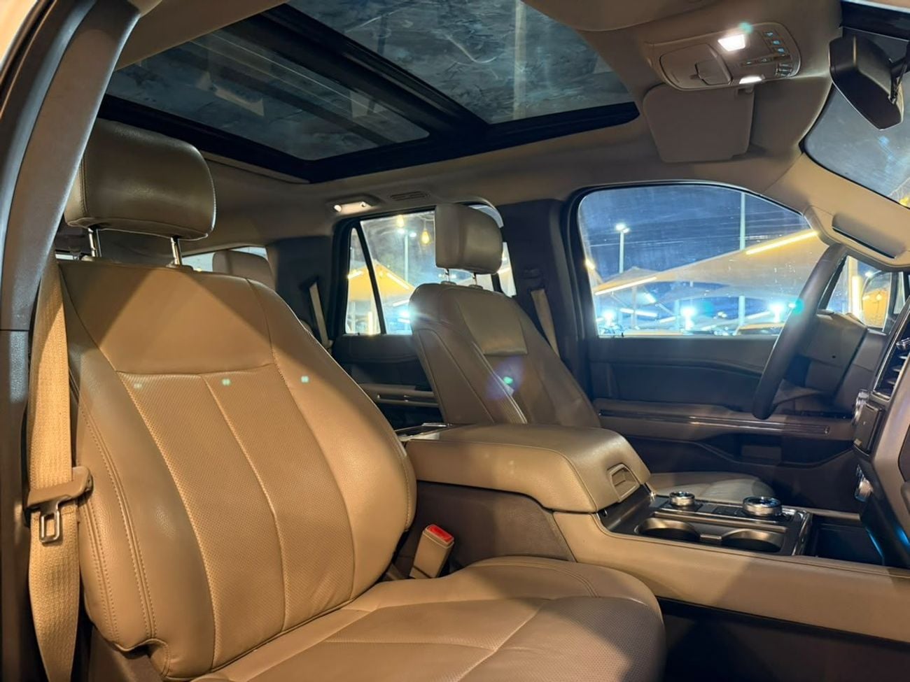 Ford Expedition XLT FORD EXPEDITION XLT 2019 GCC | ACCIDENTS FREE | ORIGINAL PAINT