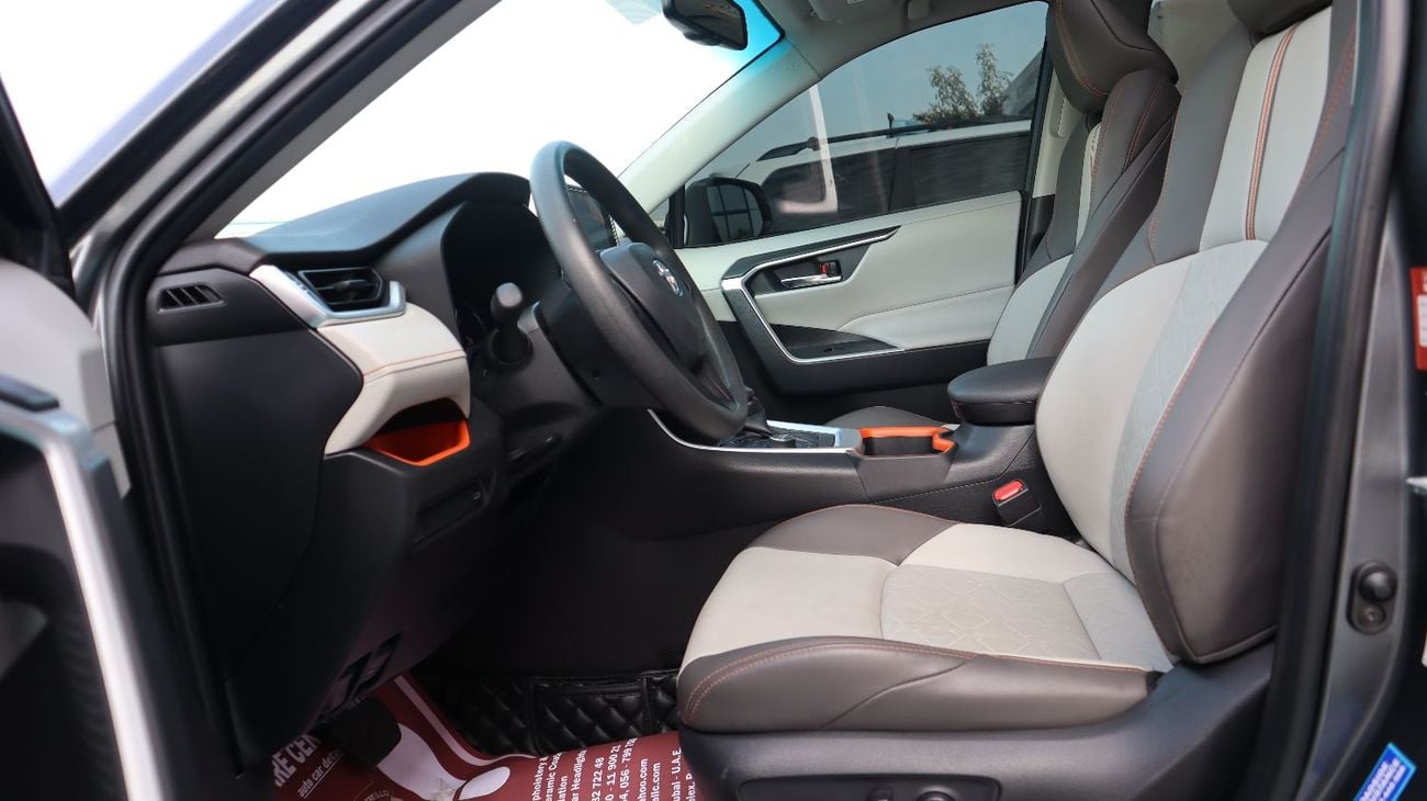 تويوتا راف ٤ 2.5L Adventure