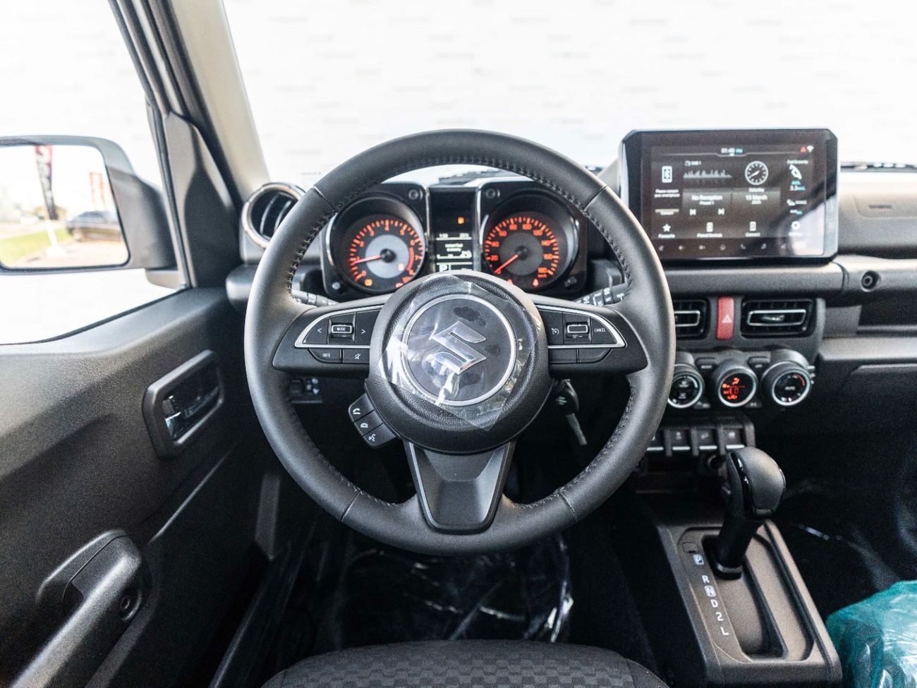 Suzuki Jimny GLX - 5 Door