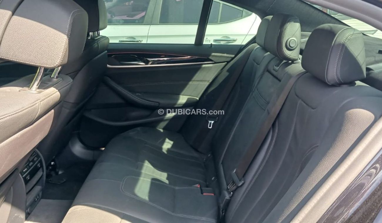 BMW 530i e Hybrid   Korean specs