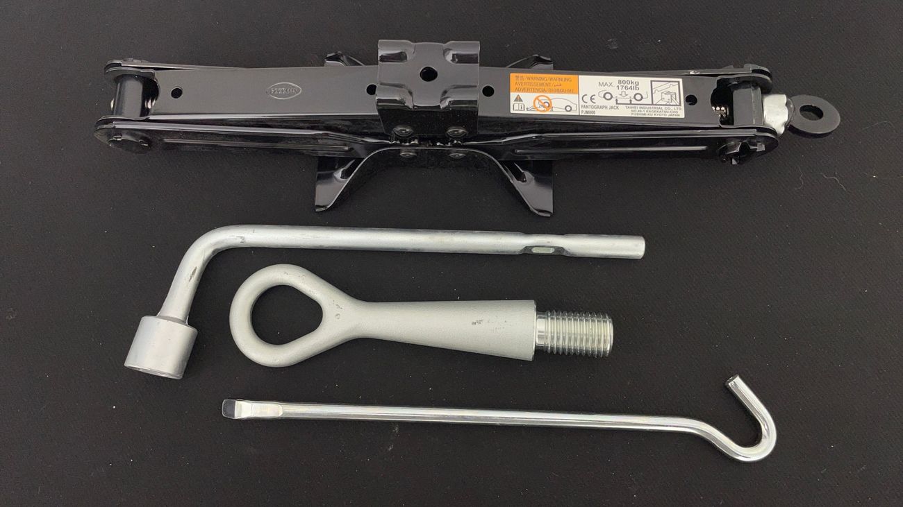 ميتسوبيشي لانسر GLX LOW 1.6 | بدون دفعة مقدمة | اختبار القيادة في المنزل