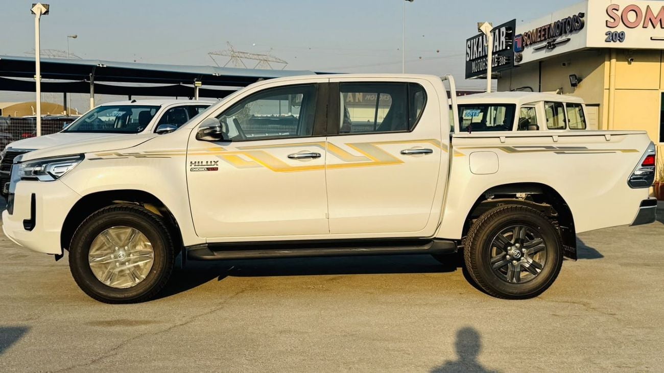 Toyota Hilux SR5