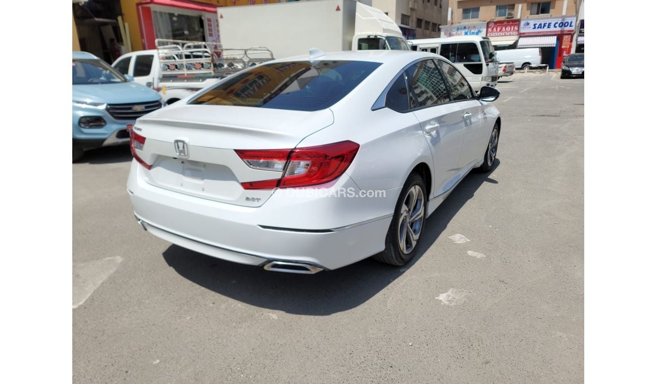 Honda Accord Sport 2.0 Turbo Engine