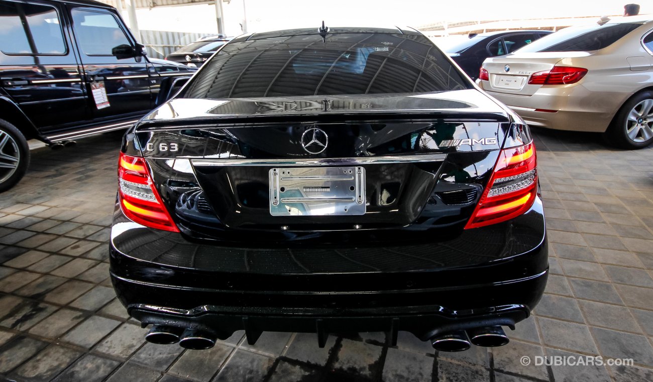 Mercedes-Benz C 63 Coupe