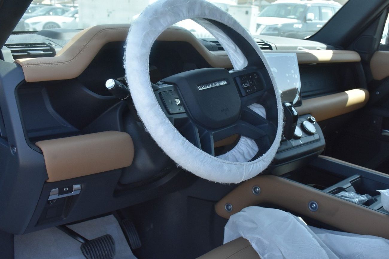 لاند روفر ديفندر P400 110 S 3.0L (7 Seater)
