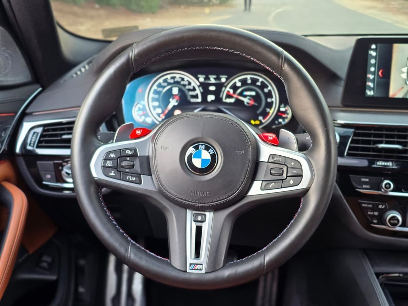 بي أم دبليو M5 COMPETITION PACK 4.4L (625 HP)