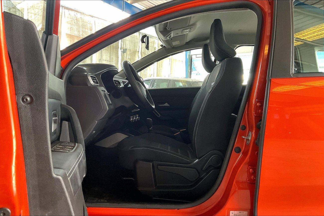 Renault Duster LE | National Day Celebration | Guaranteed Warranty | 0 Down Payment