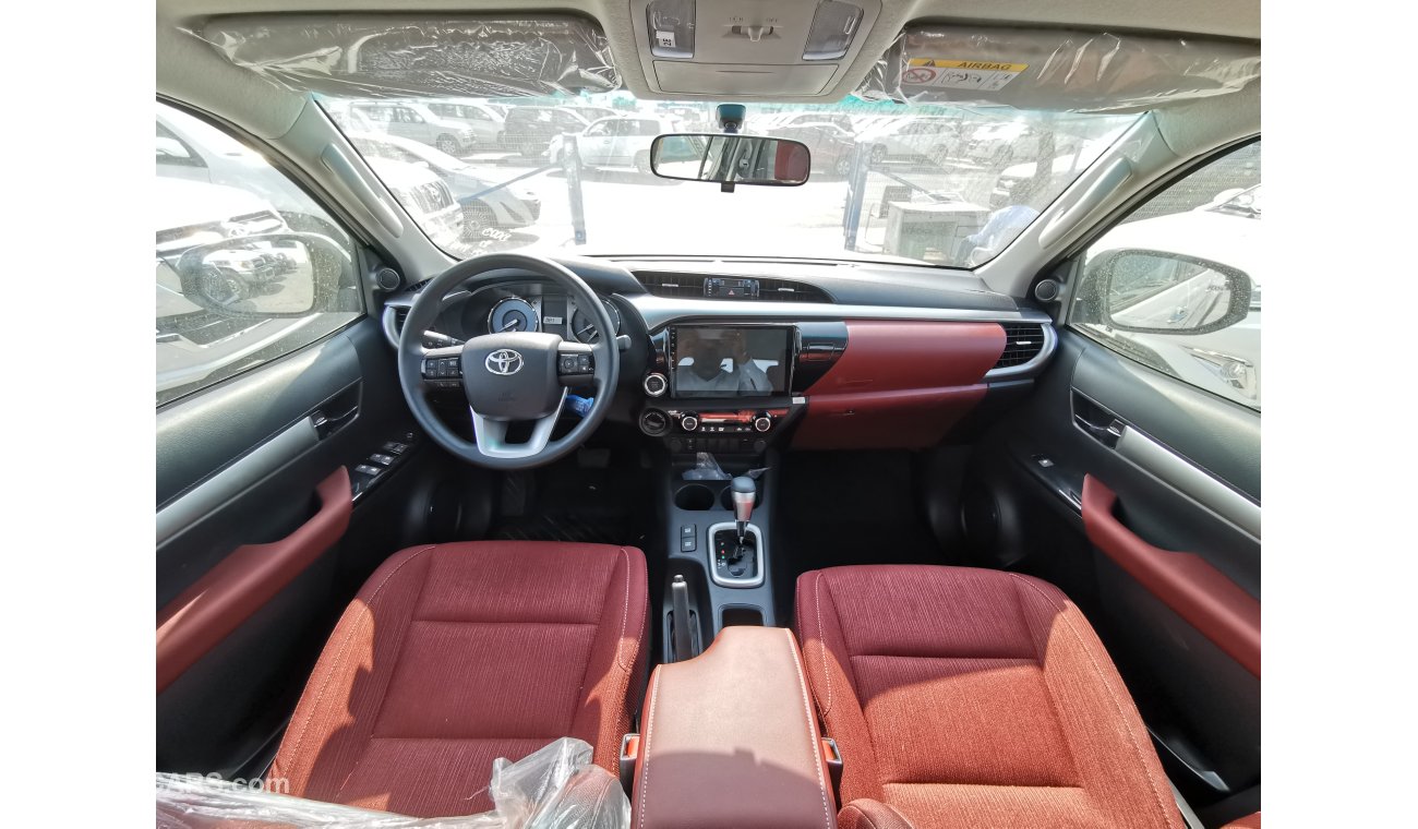 Toyota Hilux 4.0L, 17" Alloy Rims, Push Start, Rear Camera, Multimedia Power Steering, (CODE # TSR5W)
