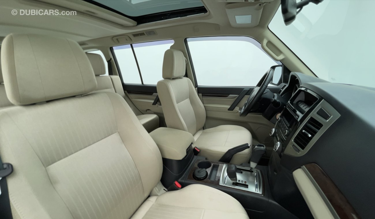 Mitsubishi Pajero GLS MIDLINE WITH SUNROOF 3.5 | Under Warranty | Inspected on 150+ parameters