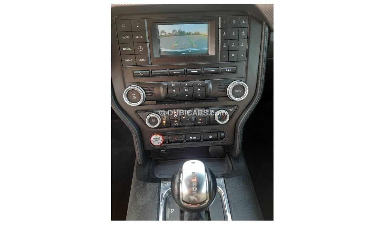 Ford Mustang GT Ford Mustang mobile 2016 Excellent Conditio  (USA - SPEC)  VERY GOOD CONDITION