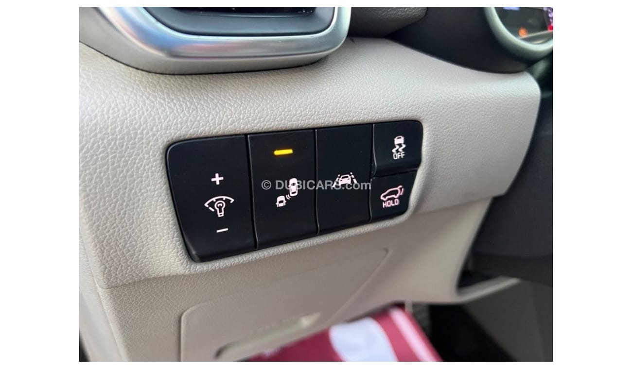 كيا سبورتيج EX اعلى