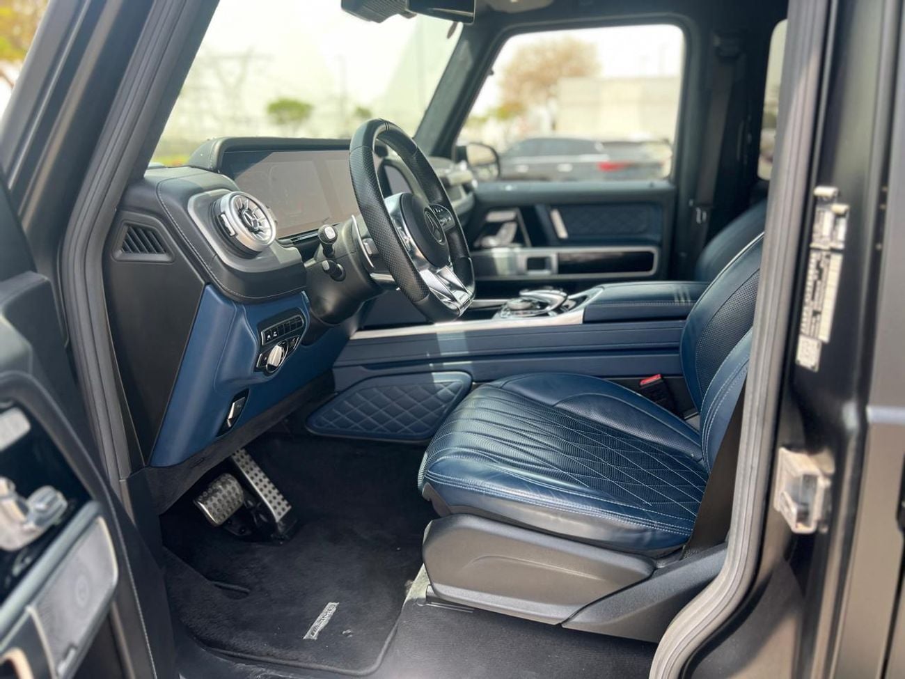 Mercedes Benz G63 AMG STANDARD