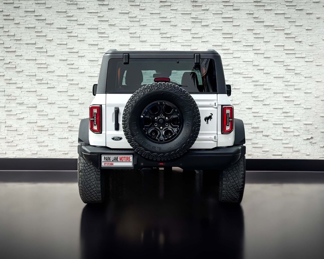 Ford Bronco Wildtrak 2.7L (5 Seater)