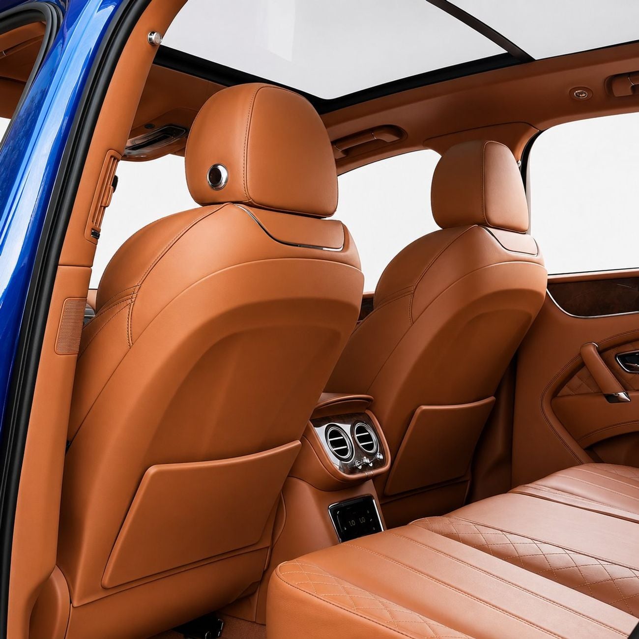 بنتلي بينتايجا W12 AED 5,751 P.M • 0% Downpayment •  Bentley Bentayga W12 • 1 Year Warranty