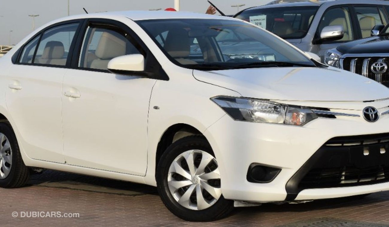Toyota Yaris TOYOTA YARIS 2015 (SE-1.5L)