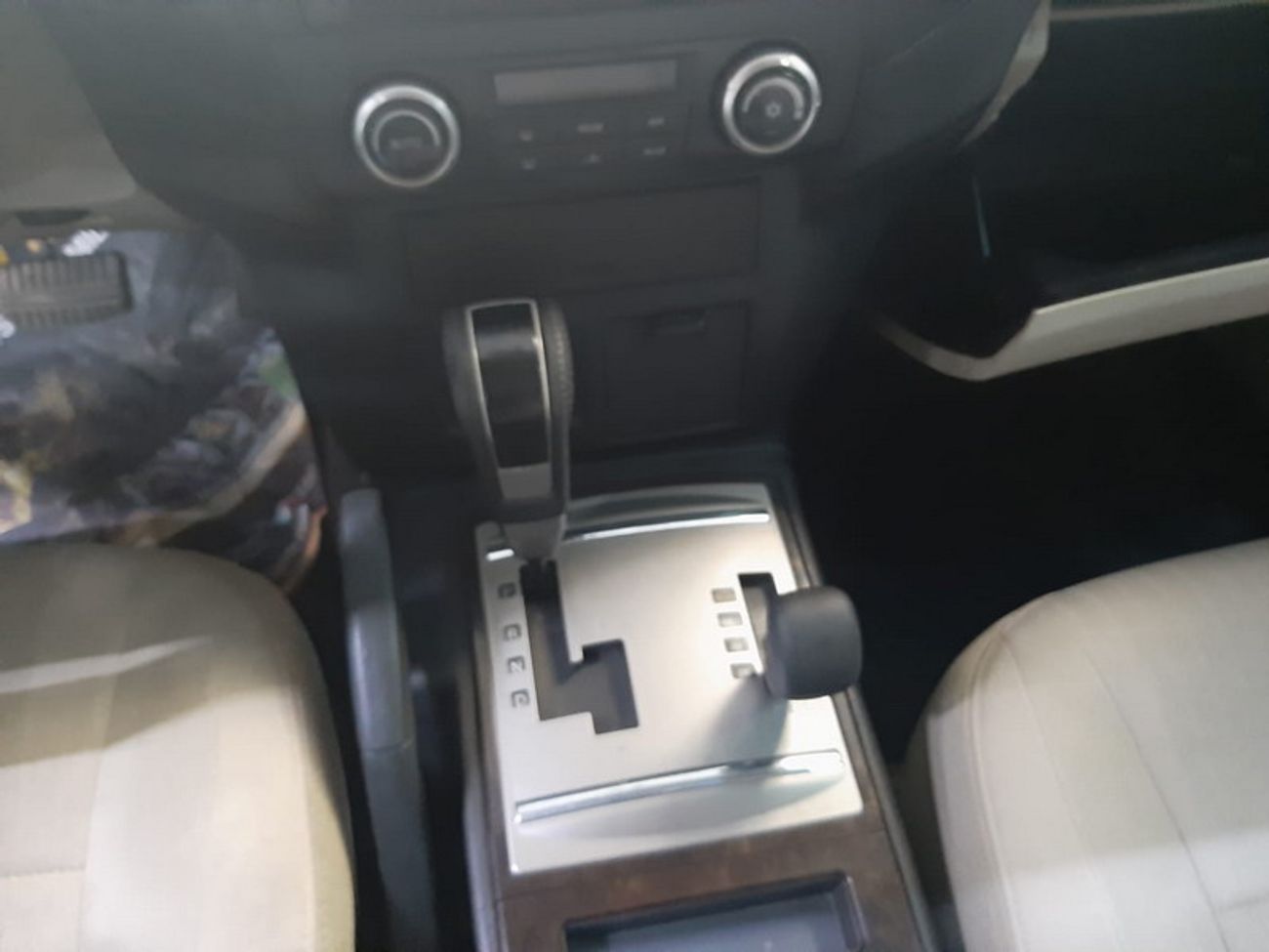 ميتسوبيشي باجيرو 3.8L (LOT#: 1681)