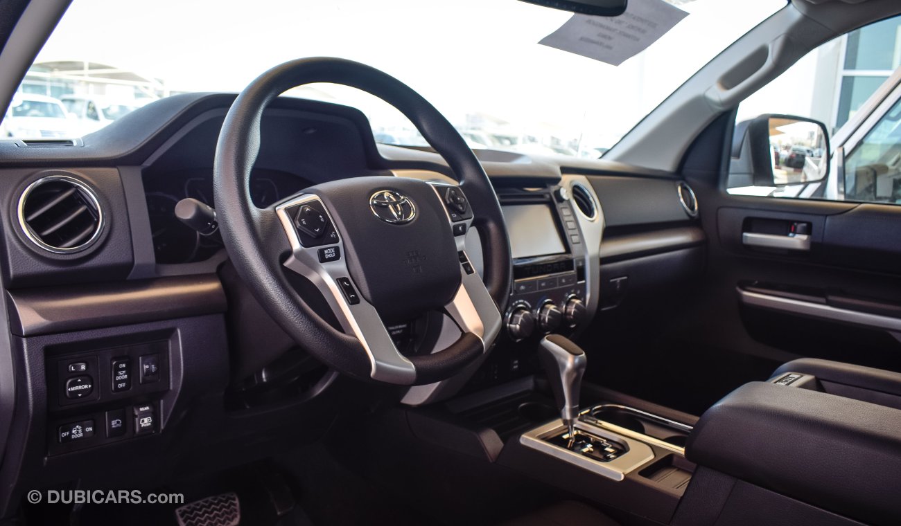 Toyota Tundra DOUBLE CABIN 5.7L PET TRD SPORT