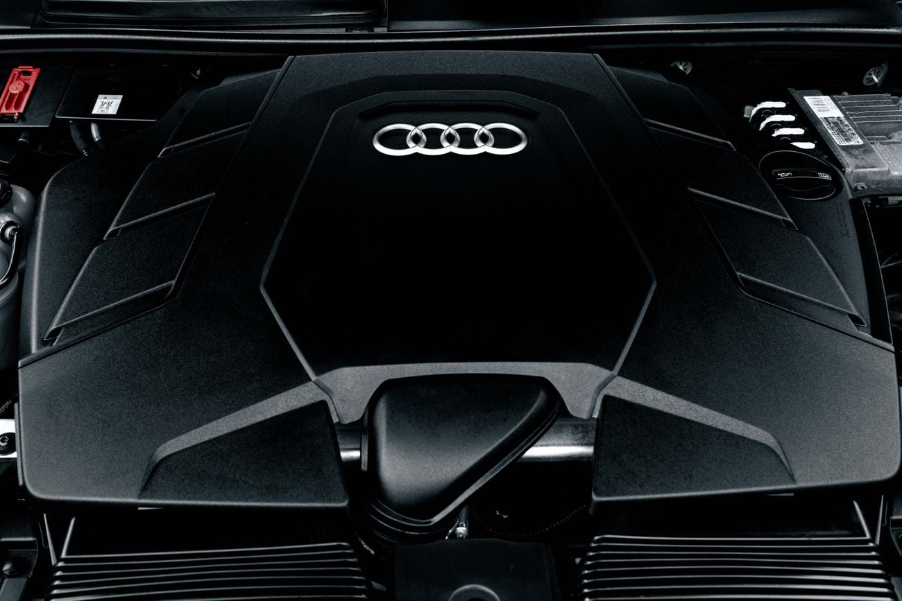 Audi Q8 Q8 S-Line | 4,603 P.M | 0% Downpayment | Audi Q8 S-Line| Audi Warranty