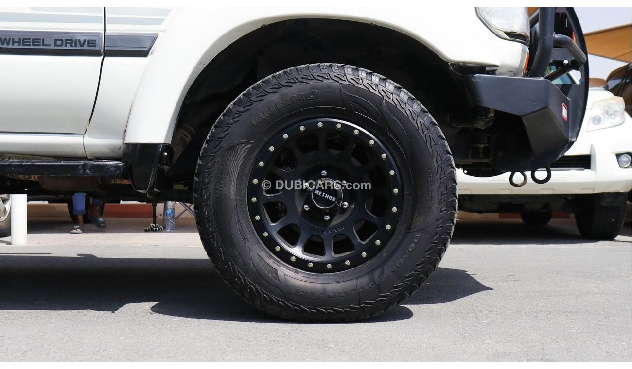 تويوتا لاند كروزر GXR