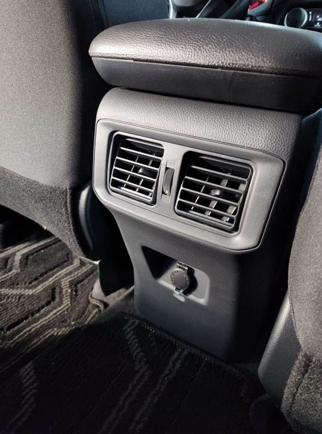 Toyota RAV4 2.5L (2WD) EX