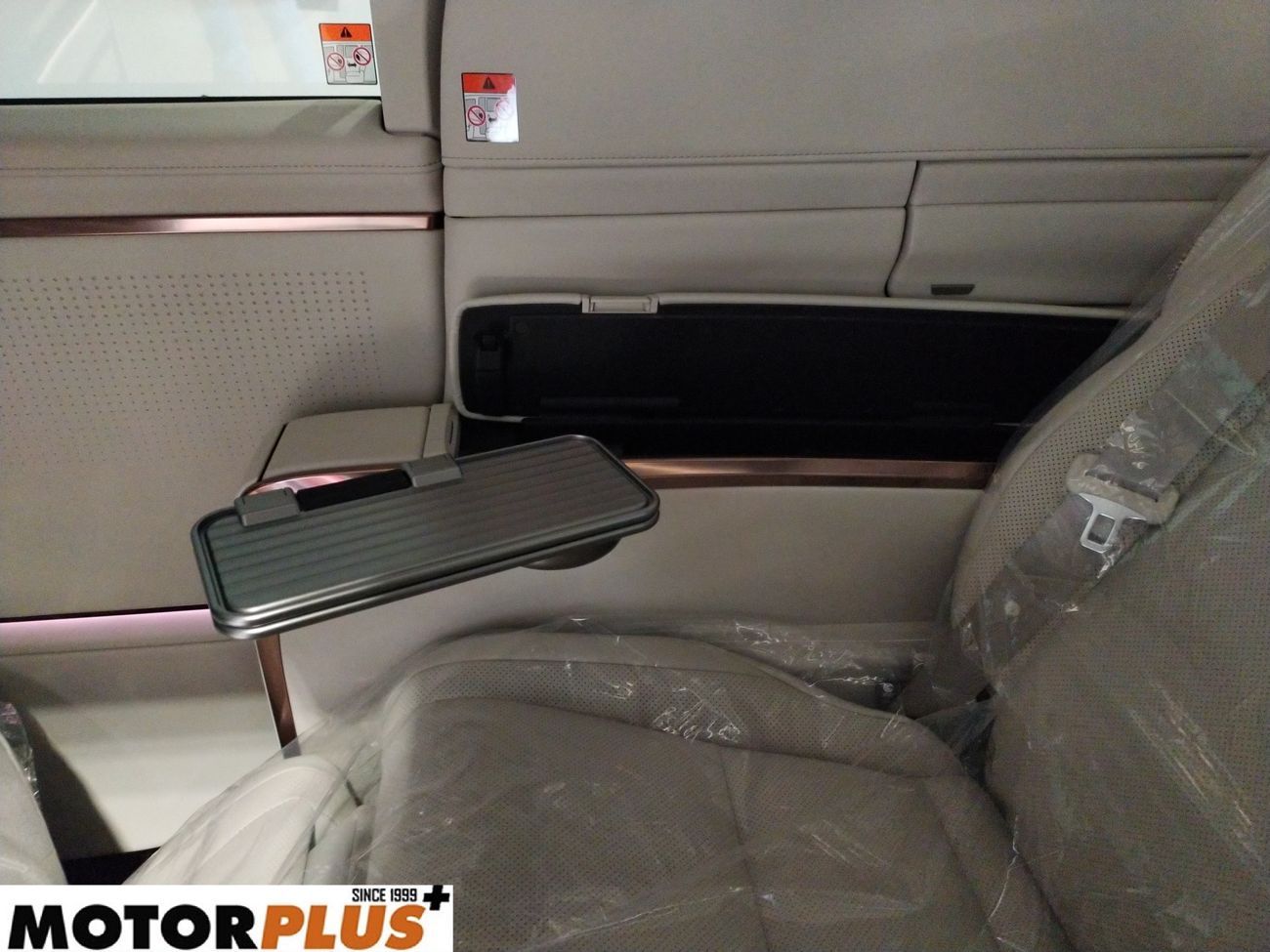 Lexus LM 350h Hybrid 4 Seater 2025 - Ready Stock! Export-only price