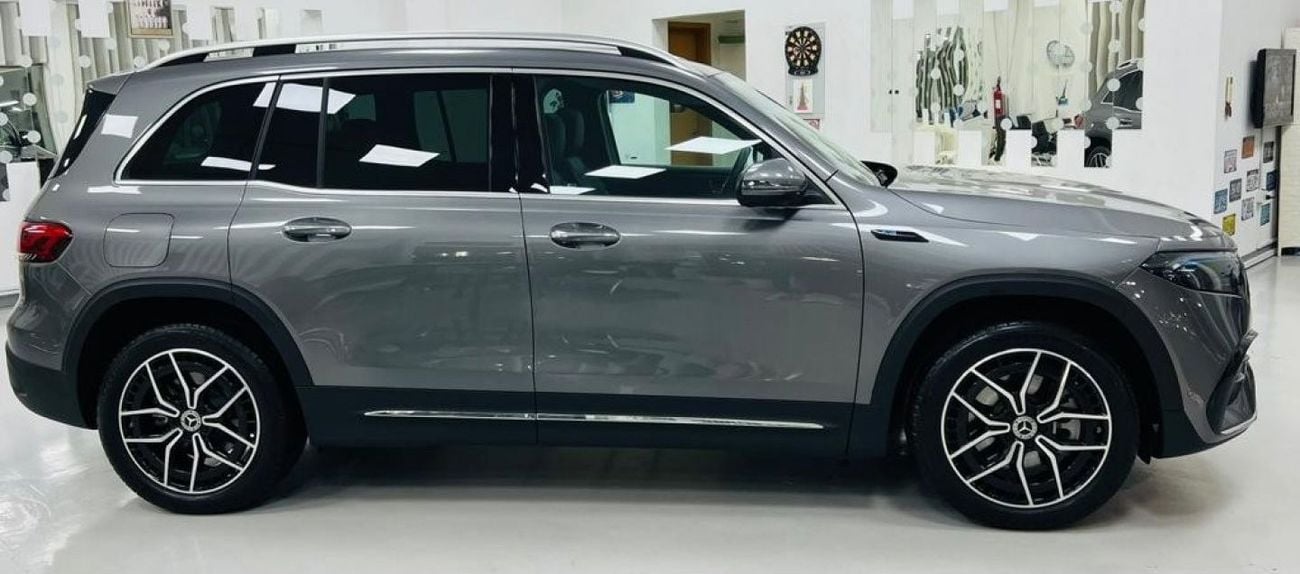 Mercedes-Benz EQB 300 4 MATIC .. Perfect Condition .. Top Range