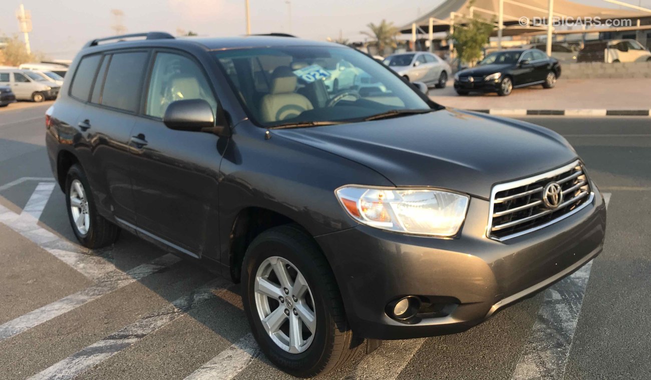Used Toyota Highlander 2010 for sale in Dubai 274877