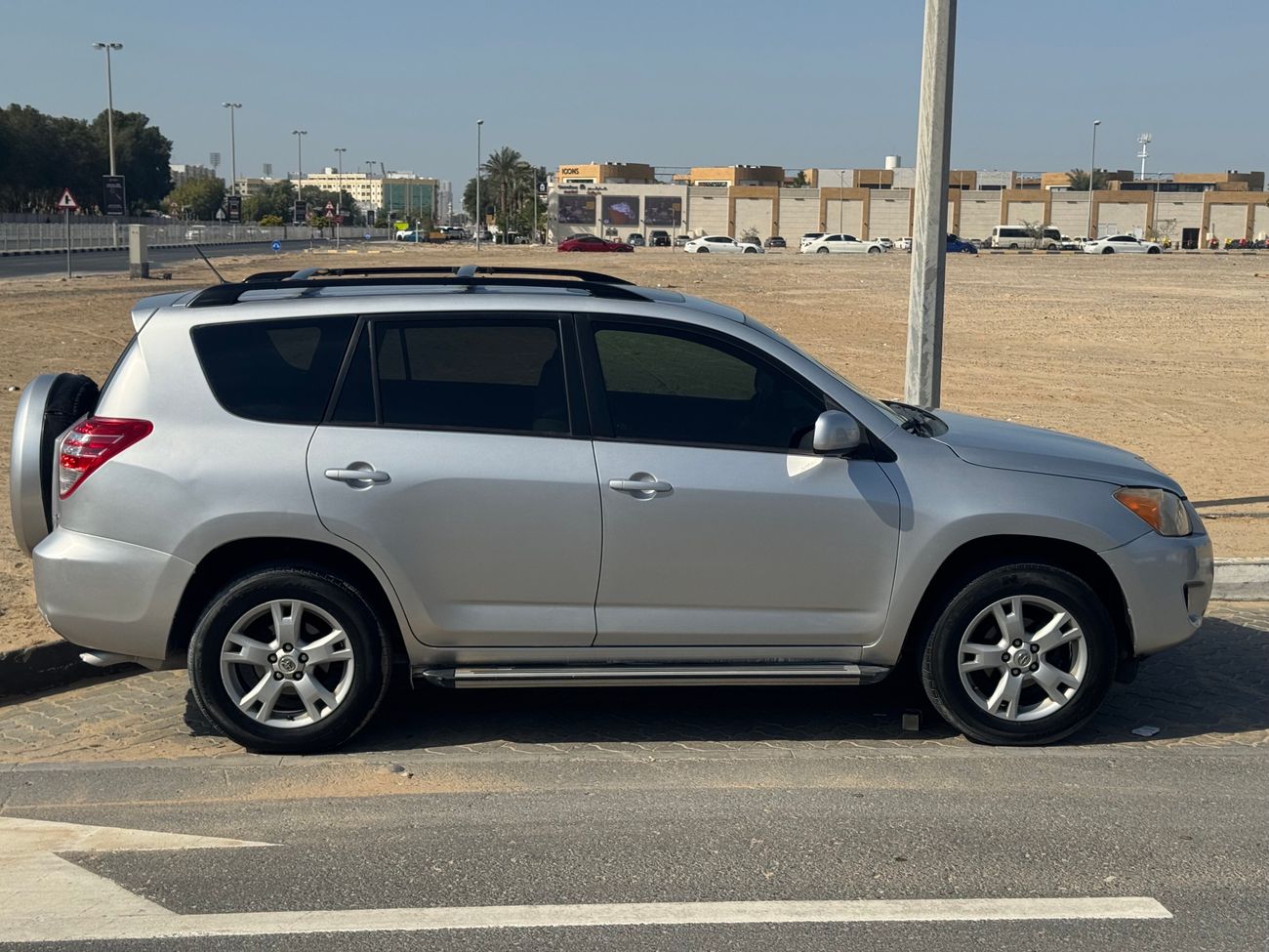 تويوتا راف ٤