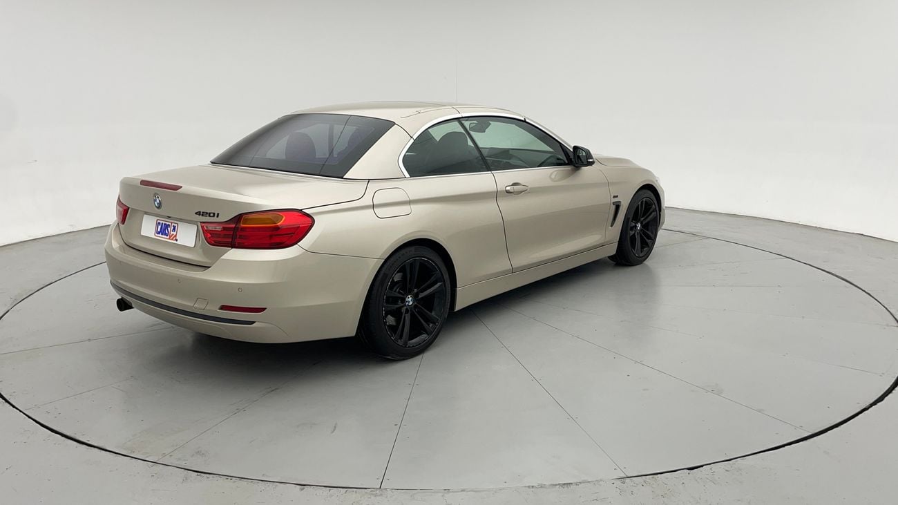 بي أم دبليو 420i SPORT CONVERTIBLE 2 | بدون دفعة مقدمة | اختبار قيادة مجاني للمنزل