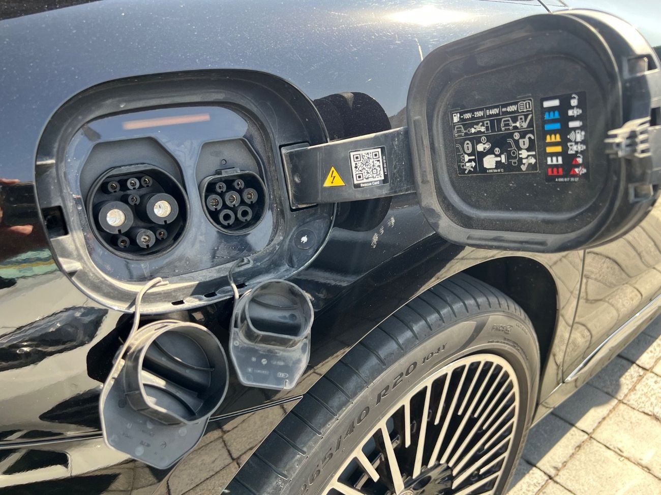 Mercedes-Benz EQE 350+ Premium + EQE 350 | 2023 | 4MATIC | 292HP